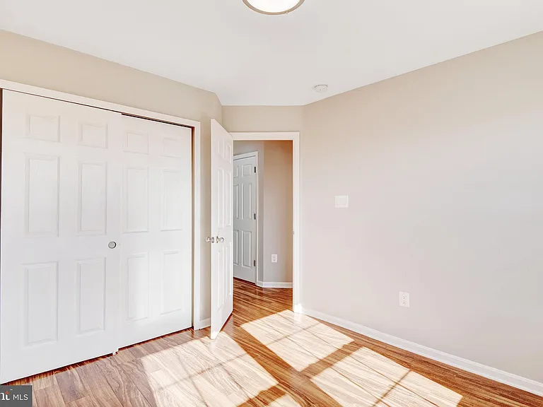 24803 Mason Dale Ter — Photo 26