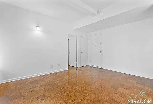 Rented by Mirador Real Estate | media 20