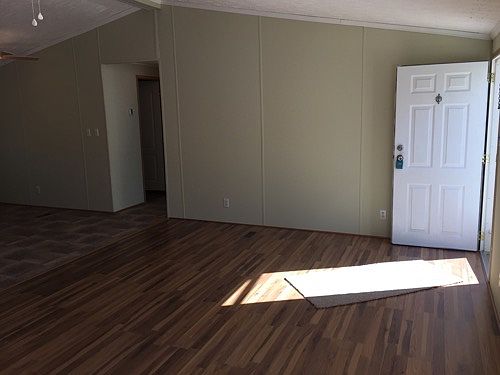 2nd image of 2398 Muddy Hollow Road