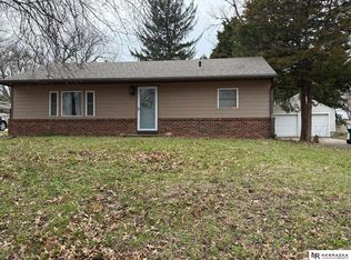 2141 S 36th St, Lincoln, NE 68506