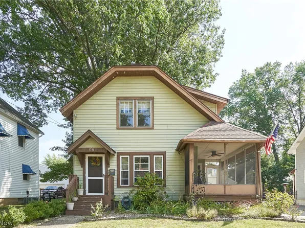 1745 9th St, Cuyahoga Falls, OH 44221
