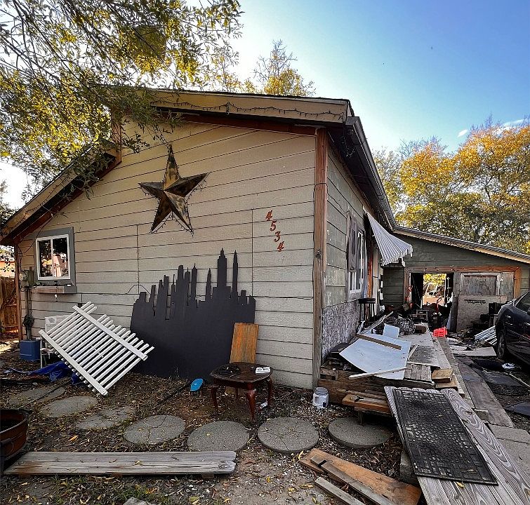 1st image of 4534 W Lake Highlands Dr