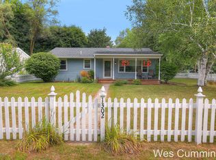 1302 W Ellis Ave, Belding, MI 48809