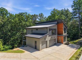 5545 Our Rd, Oakwood, GA 30566