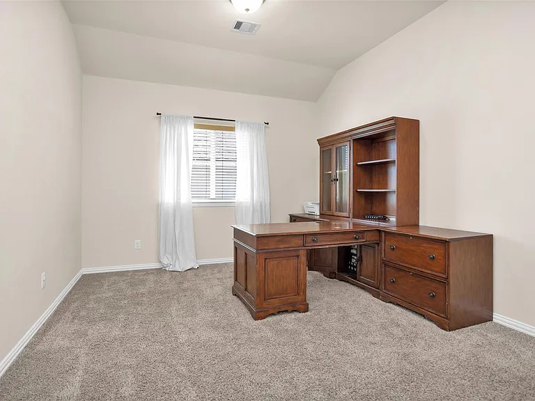 223 Shoreview Dr — Photo 10