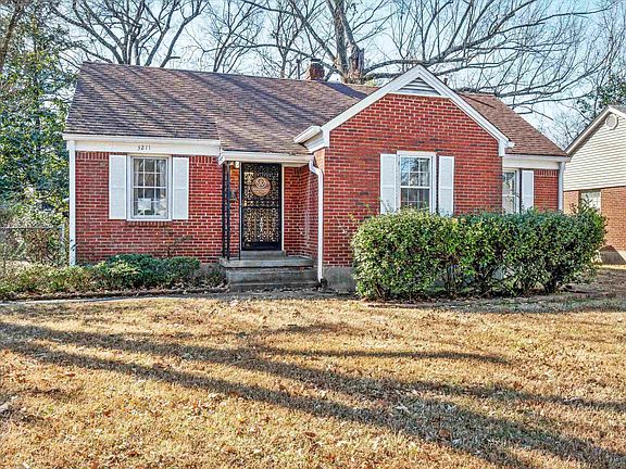 2nd image of 3211 Highland Park Pl