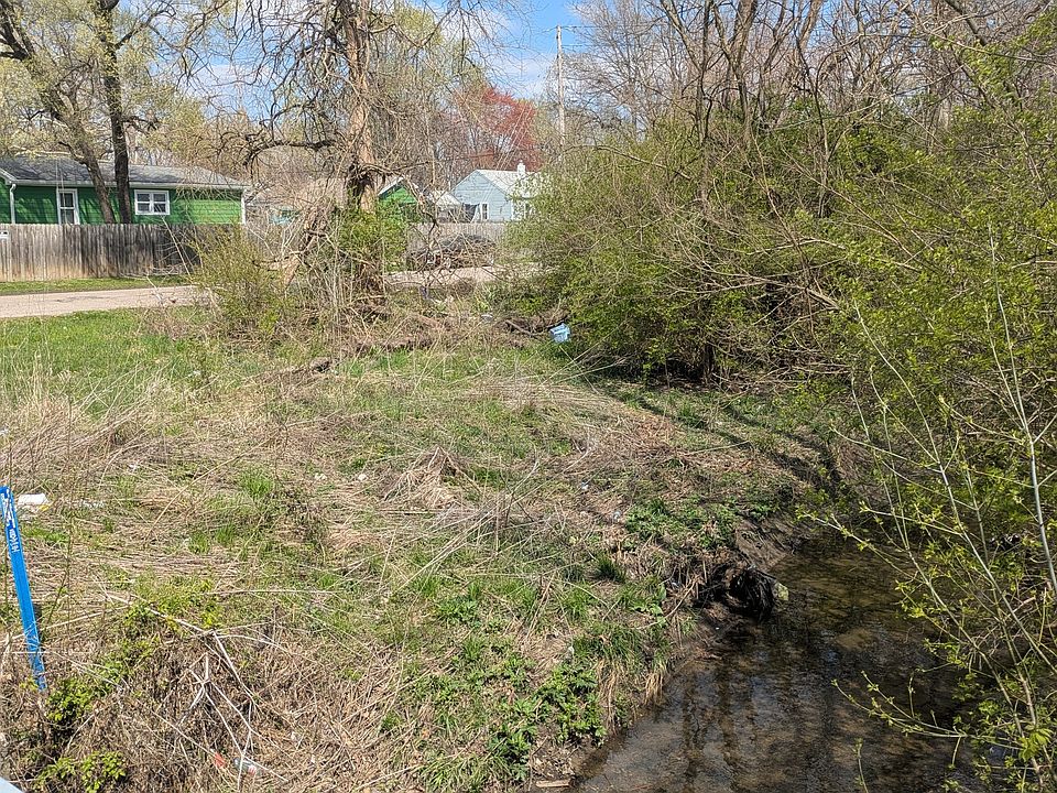 2nd image of 1953 Kildare Ave