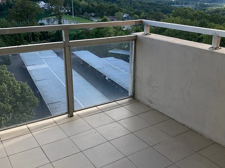 1131 Stringers Ridge Rd #9F — Photo 3