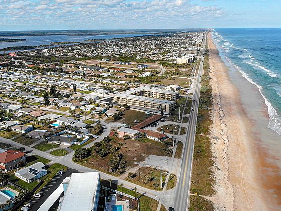 4th image of 2026 Ocean Shore Blvd