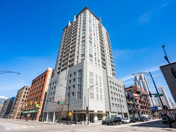 330 W Grand Ave APT 1802, Chicago, IL 60654