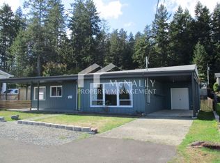 7030 Secor Pl, Gig Harbor, WA 98335