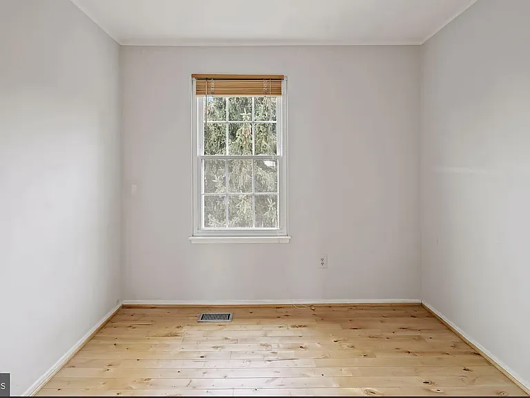 127 Sloop Ct — Photo 10