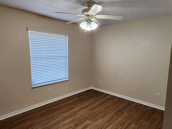5th image of 3109 NW 79th Ct