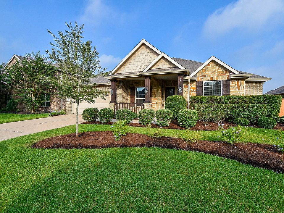 1st image of 2039 Summer Gardens Ln