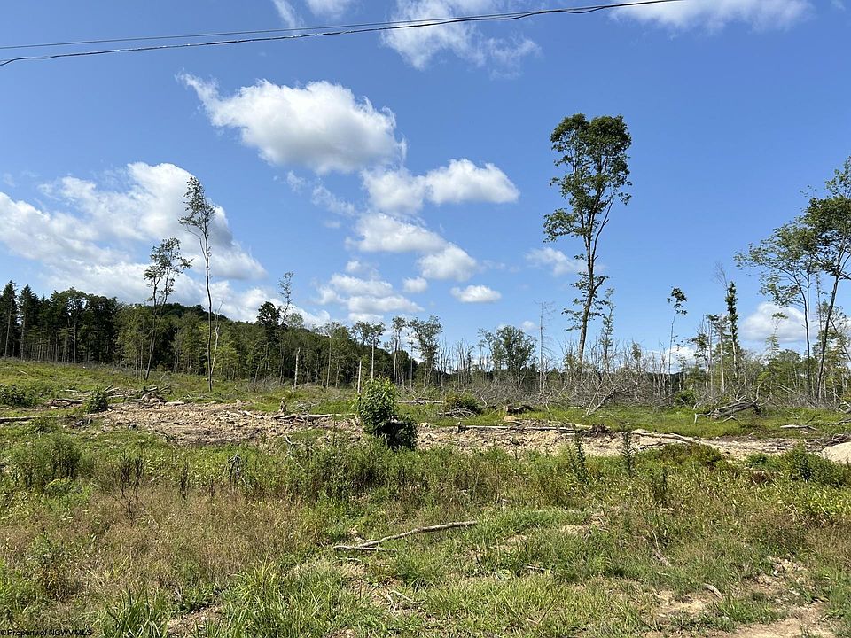 2nd image of 8-998 Hanlin Rd