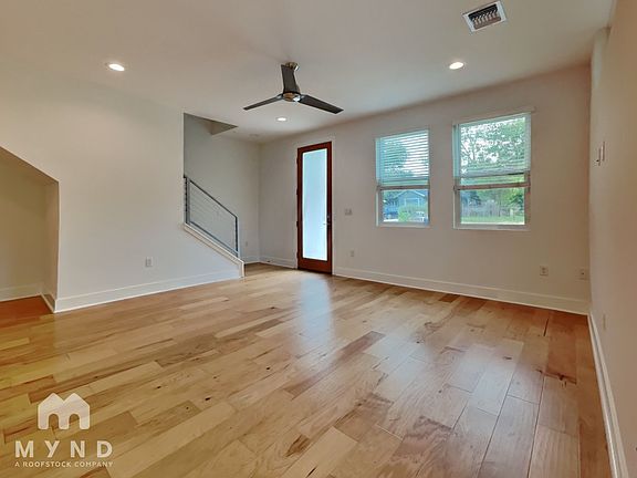3rd image of 1111 Mahan Dr #A