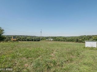 572 Watersville Rd, Mount Airy, MD 21771