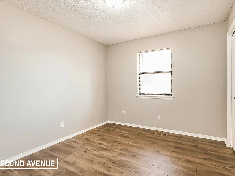 3741 SE 48th Pl — Photo 7