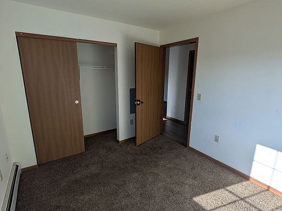 4th image of 907 Madison Ave #6-905