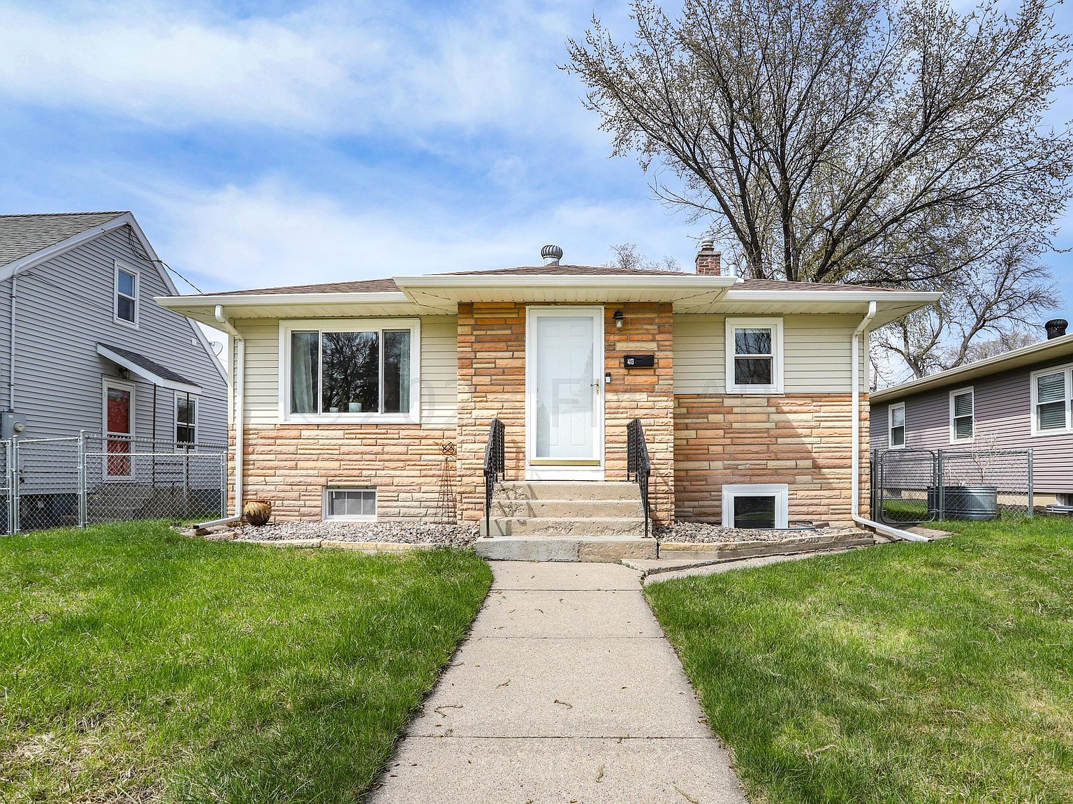 413 Elmwood Ave S, Fargo, ND 58103 Zillow