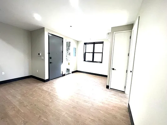 Rented by Skynest  | media 4