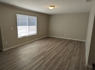 3965 Hayesville Dr NE, Salem, OR 97305
