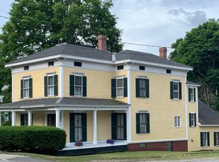 648 S High St, Bath, ME 04530