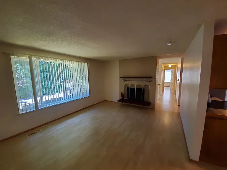 3070 Seiford Ave SE — Photo 24