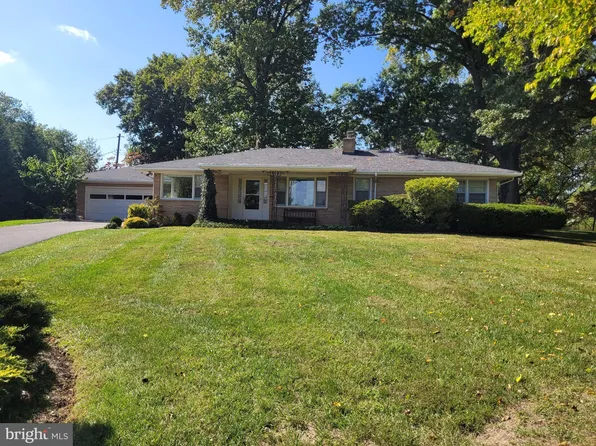 13310 Fairgreen Cir, Hagerstown, MD 21742