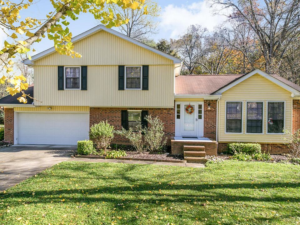 1st image of 7223 Fairington Cir