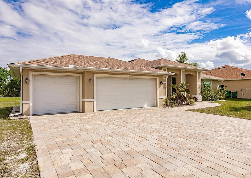 1st image of 13039 Ridgely Cir