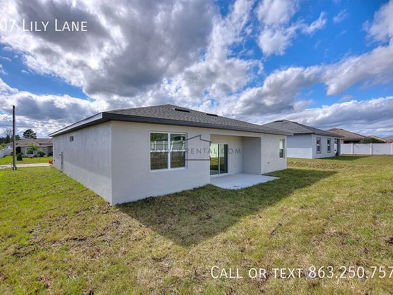 107 Lily Ln — Photo 30