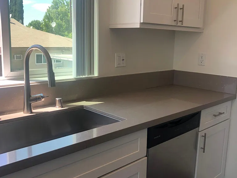 14143 Burbank Blvd #202 — Photo 4