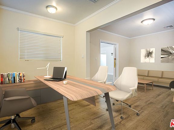 4th image of 1035 Westchester Pl