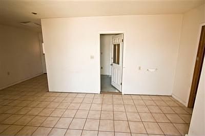 5th image of 100 S Lee Ave