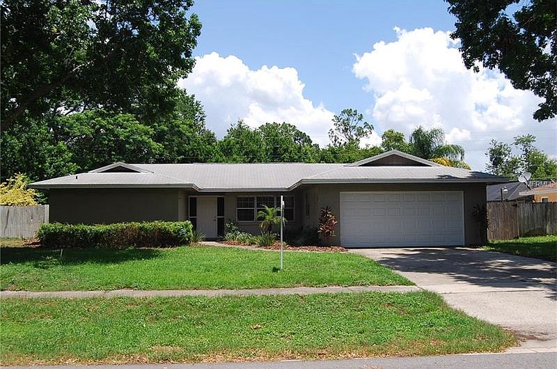 1st image of 8408 Shady Glen Dr