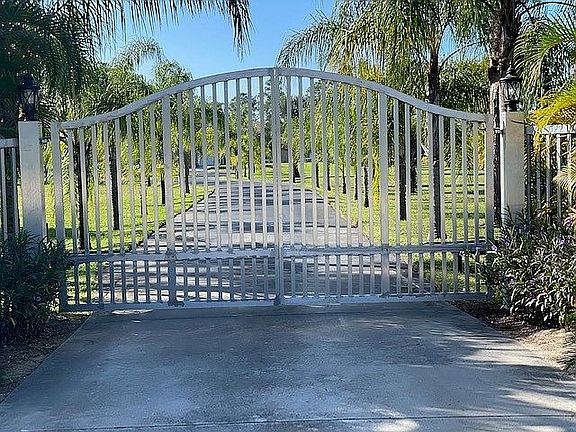 Main Driveway Entrance