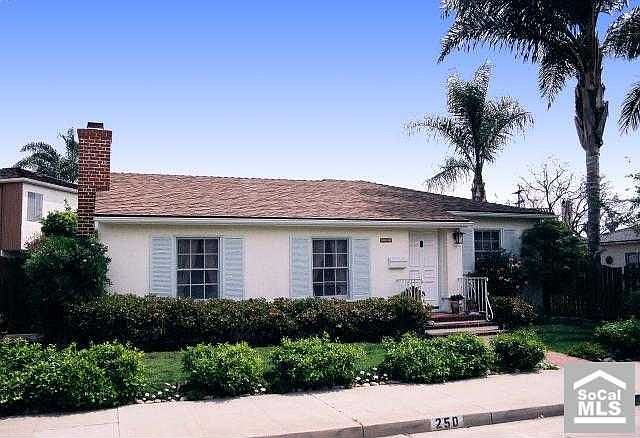 1st image of 250 Novara Dr
