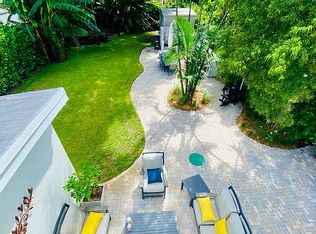 6242 SW 27th St, Miami, FL 33155