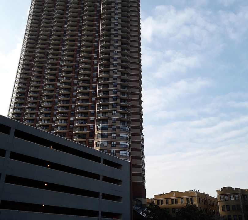 1st image of 3660 N Lake Shore Dr APT 1710
