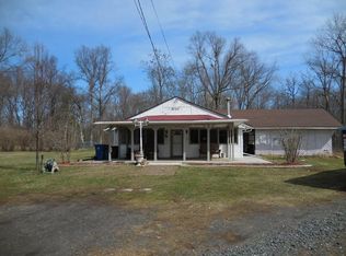 1010 Morgan Rd, West Springfield, MA 01089