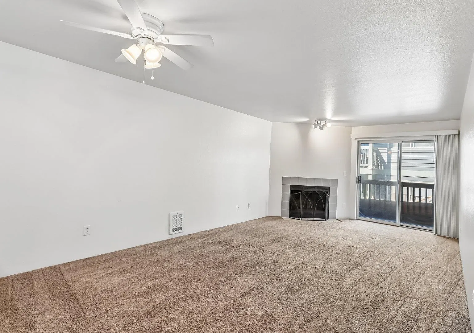 3516 204th Street Sw - Poplar-J104 — Photo 2
