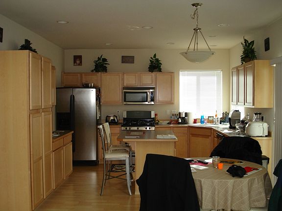 2nd image of 420 Golden Pond St