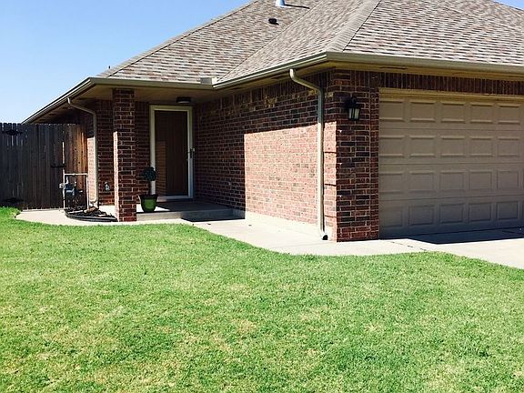 2nd image of 15021 Kyle Dr Unit B