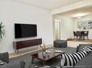 501 E Irving Ave #4-104, Madison Heights, MI 48071