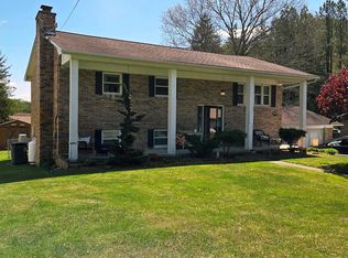 105 Ellen Ave, Beckley, WV 25801