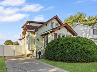 31 Walper Ave, Clawson, MI 48017