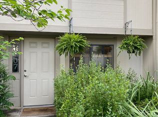 1007 E Moorhead Cir, Boulder, CO 80305