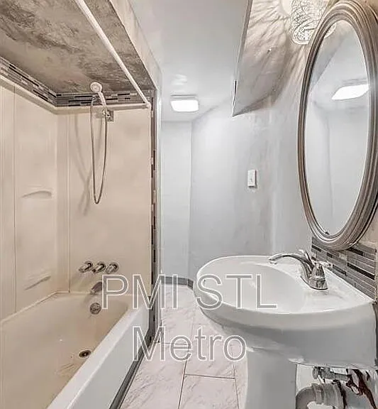 5212 Fletcher St — Photo 16