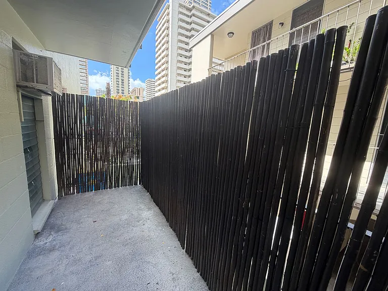 438 Kuamoo St — Photo 16
